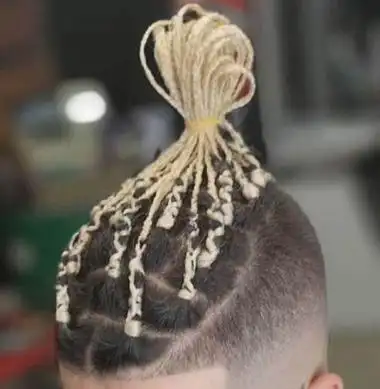 潮男辫子发型 男士长发扎辫发型图片