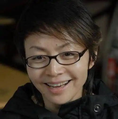 "第一美人"赵明明:宋丹丹妯娌,被英宁狠心抛弃,至今息影单身