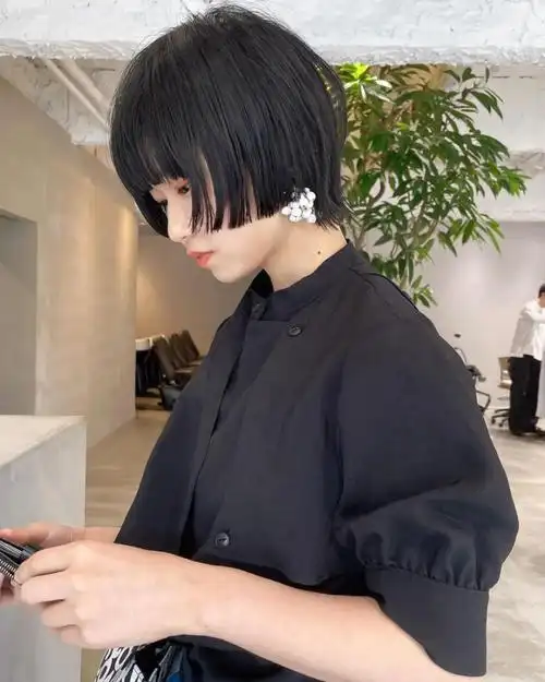 关注发型图片库,每天分享好发型今年这种日系小清新短发太火了!