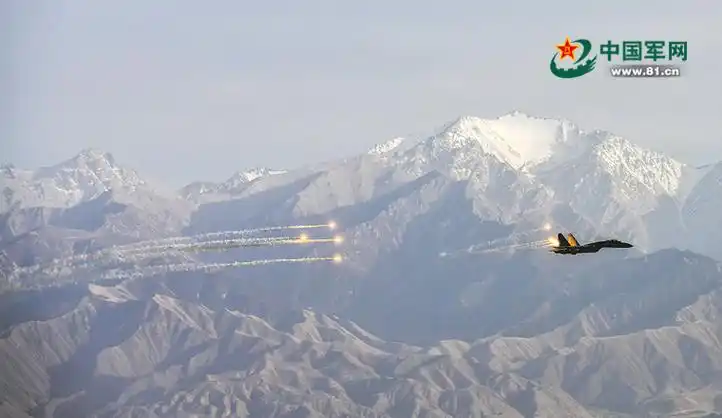 神箭摇篮!空军某试验训练基地:英才方阵领军"打仗实验室"