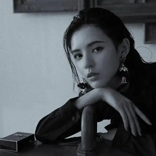 微信头像张予曦