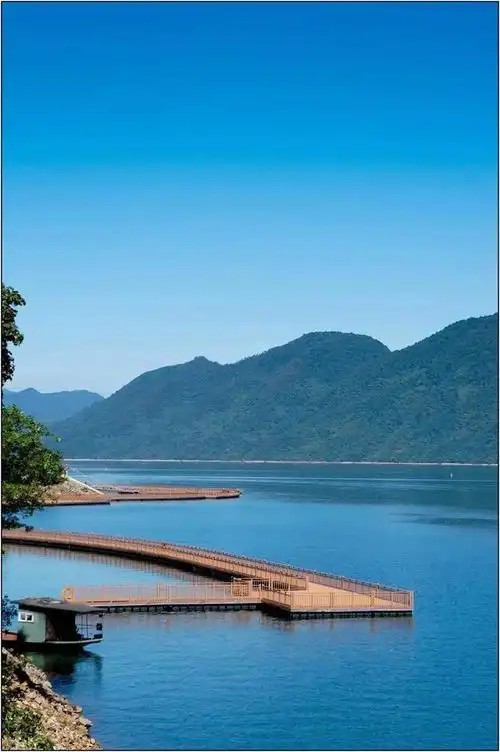 最美的青春电视剧全集免费观看(全世界最美的100个风景图片)