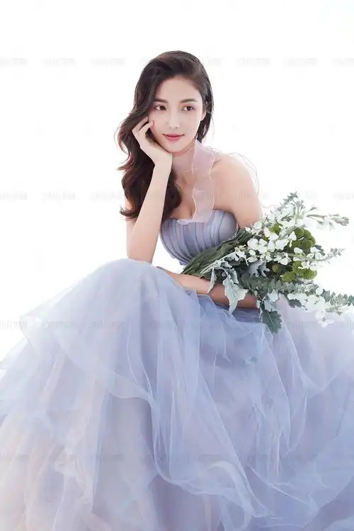 如何拍出美美的婚纱照 新娘拍婚纱照使用化妆品五个攻略