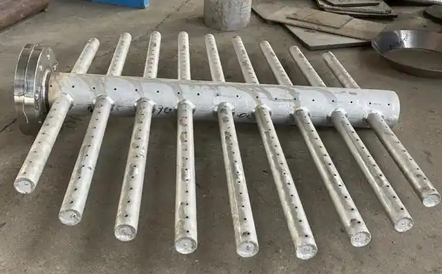 分布器的主要作用是用在填料塔中将液体均匀分布,分布器种类居多细化