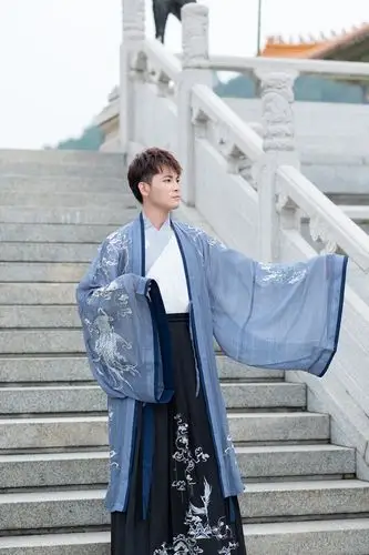 ubw魏晋大袖衫重工绣花大氅大码男装汉服男古装广袖交领襦裙书生道袍