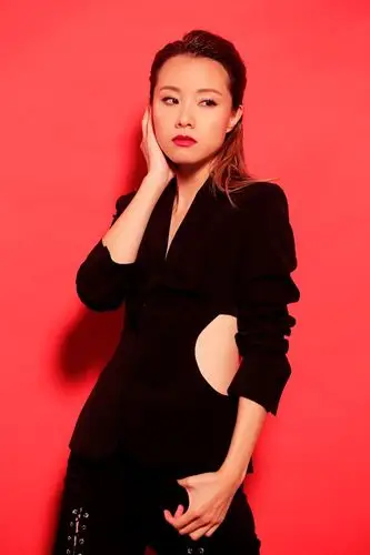 邓丽欣平时甚少化妆(发相)