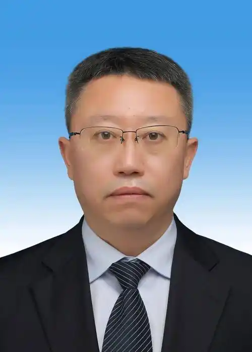 程昌耀重庆市荣昌区人民政府副区长程昌耀,男,汉族,1968年10月生,研究