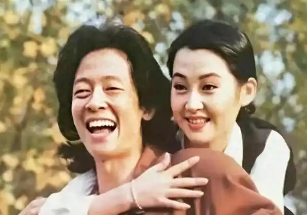 回顾王志文:与许晴分开后,娶小10岁的女富商,15岁儿子也是演员