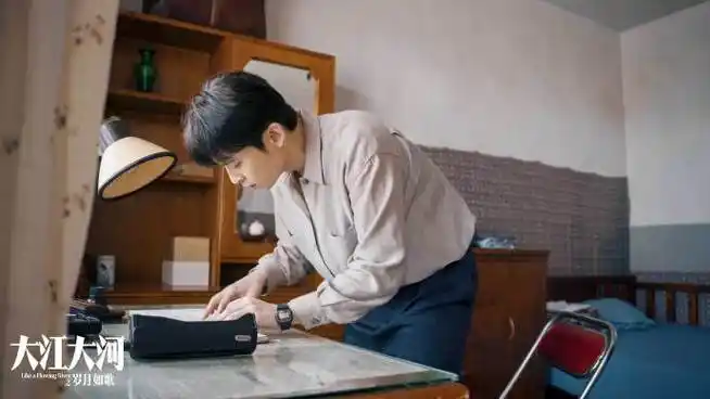 电视剧,@爱奇艺,@腾讯视频,跟着杨巡@董冬咚d先回家看看吧~#董子健