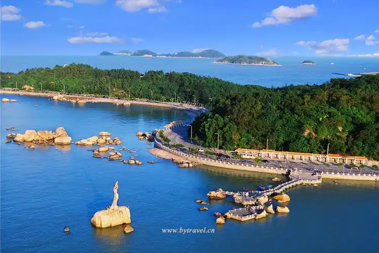 情侣路珠海渔女图片