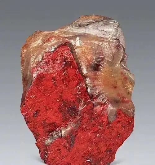 小伙河里摸出"红石头",收藏家欲十万购买,小伙:五百万!_手机搜狐网