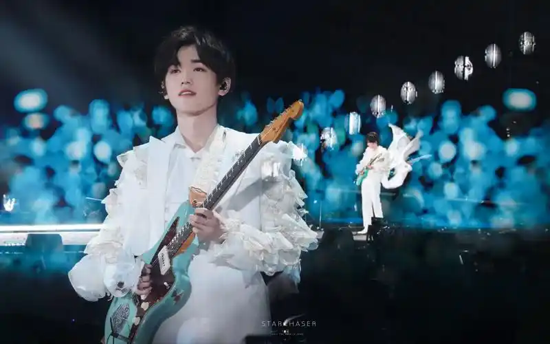 【宋亚轩reaction】理想之途演唱会(上)|小宋超适合慕强批