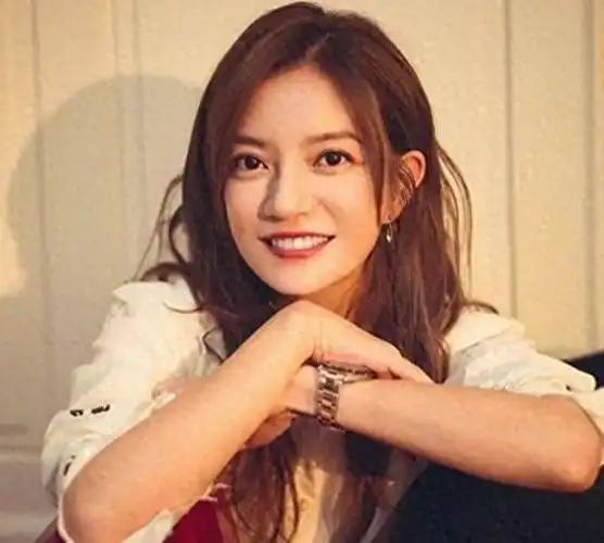 曝黄有龙父亲去世,赵薇夫妇俩均未现身,知情人透露更多细节|分手|记者