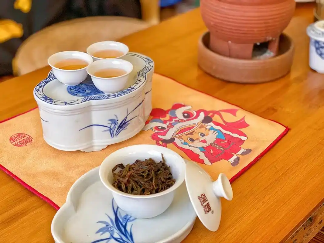 窥见春日浪漫开场户外茶会