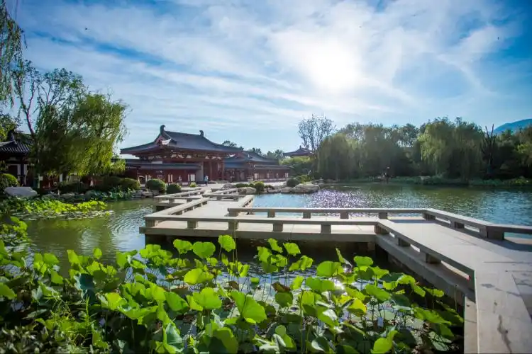 西安市临潼区华清宫景区向全国中高考生免费开放