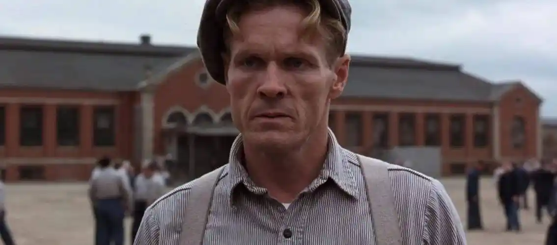 《肖申克的救赎》肖申克监狱里,其实只有安迪_瑞德_生活_海伍德