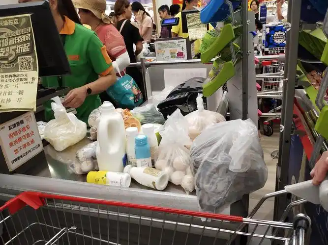 有虾,鸡蛋,蘑菇,西蓝花,百合还有牛奶,这次购物真是收获满满呀!