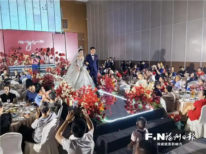 福州新闻网>新闻频道>福州> 行业竞争之下,从业人员的学历水平也逐渐