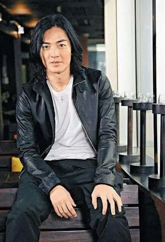 陈浩南,被称为香港第五天王,如今却无人知,人气大抵