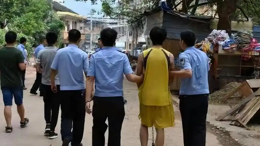 回顾高考状元抢银行10万被抓时仅花100多出狱后再考入重点大学