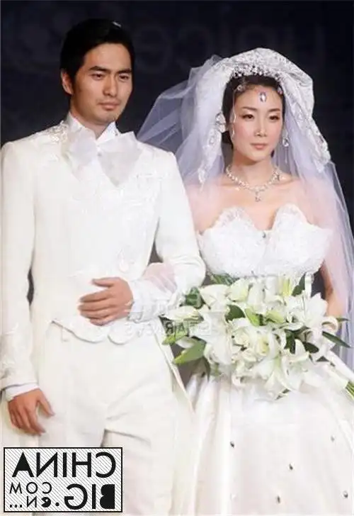 崔智友丑闻 崔智友老公是谁?揭其自杀原因及性丑闻真相 / 比乐族