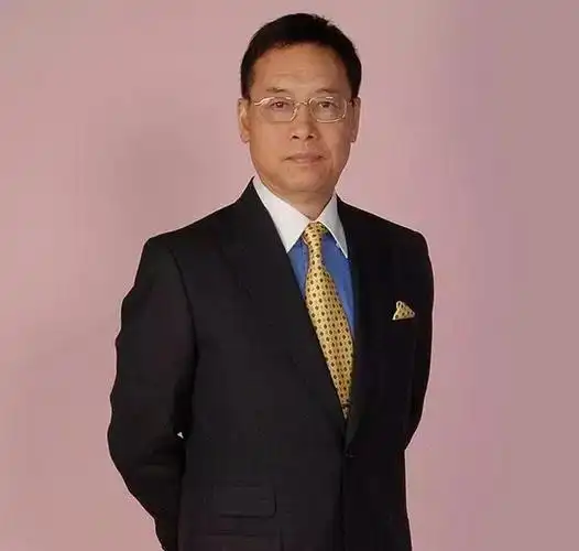 岳华走了!他是亦舒前男友,恬妮老公,好婚姻不怕迟_温哥华