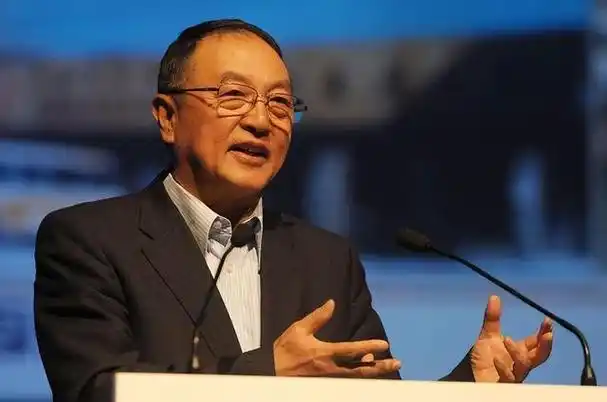 在过去40年的创业历程中,联想集团曾经经历了一系列令其创始人柳传志