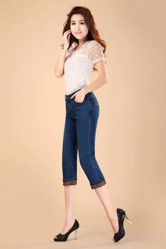 包邮浅蓝色牛仔七分裤女夏弹力修身显瘦翻边牛仔短裤7分大码中裤