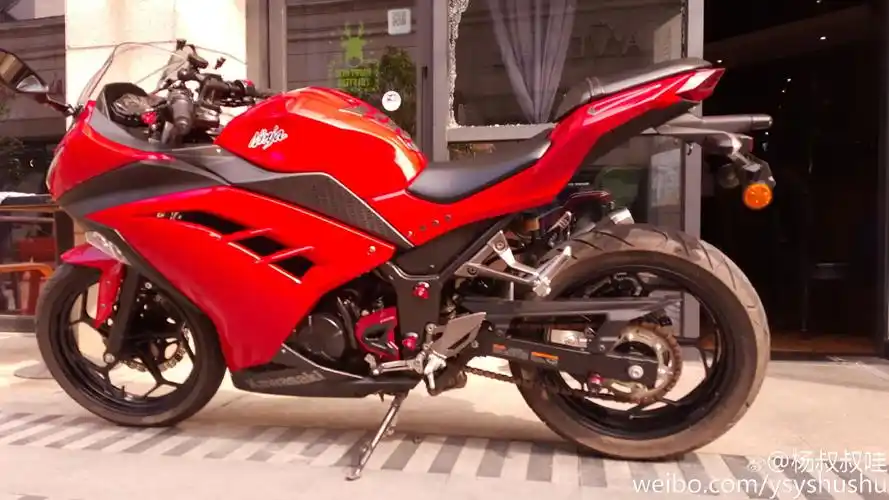 14年红色川崎小忍者250