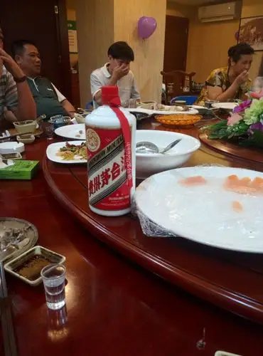 非常感谢儋州福星酒行陈老板珍藏15年2斤装贵州茅台好酒.