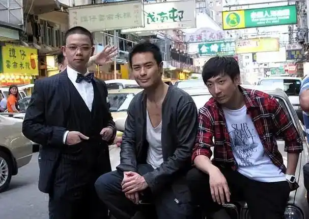 谢天华和黄宗泽凭借《潜行狙击》双双入围,而陈豪则凭借《点解阿sir系