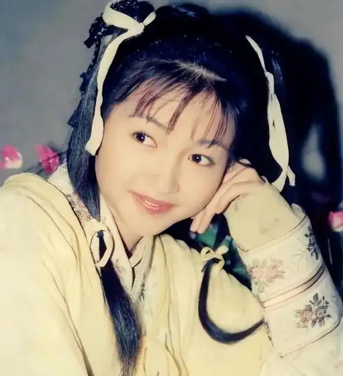 纪实最美郭襄2次拒绝黎明求爱正红时患上精神病如今怎样