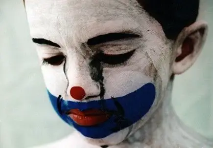 求小丑哭泣图片