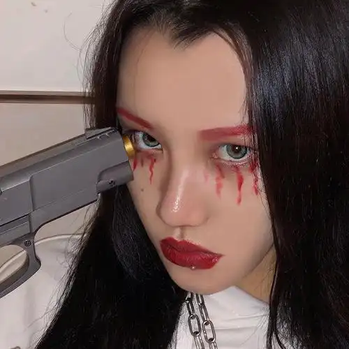 2020最火女生头像酷酷的嘻哈风