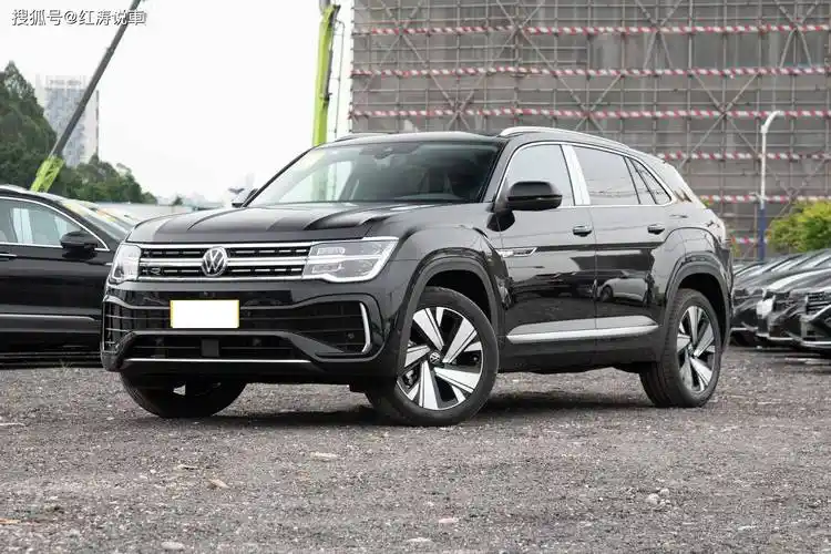 大众途昂x外观个性,中大型跨界suv,配2.0t和2.5t v6发动机
