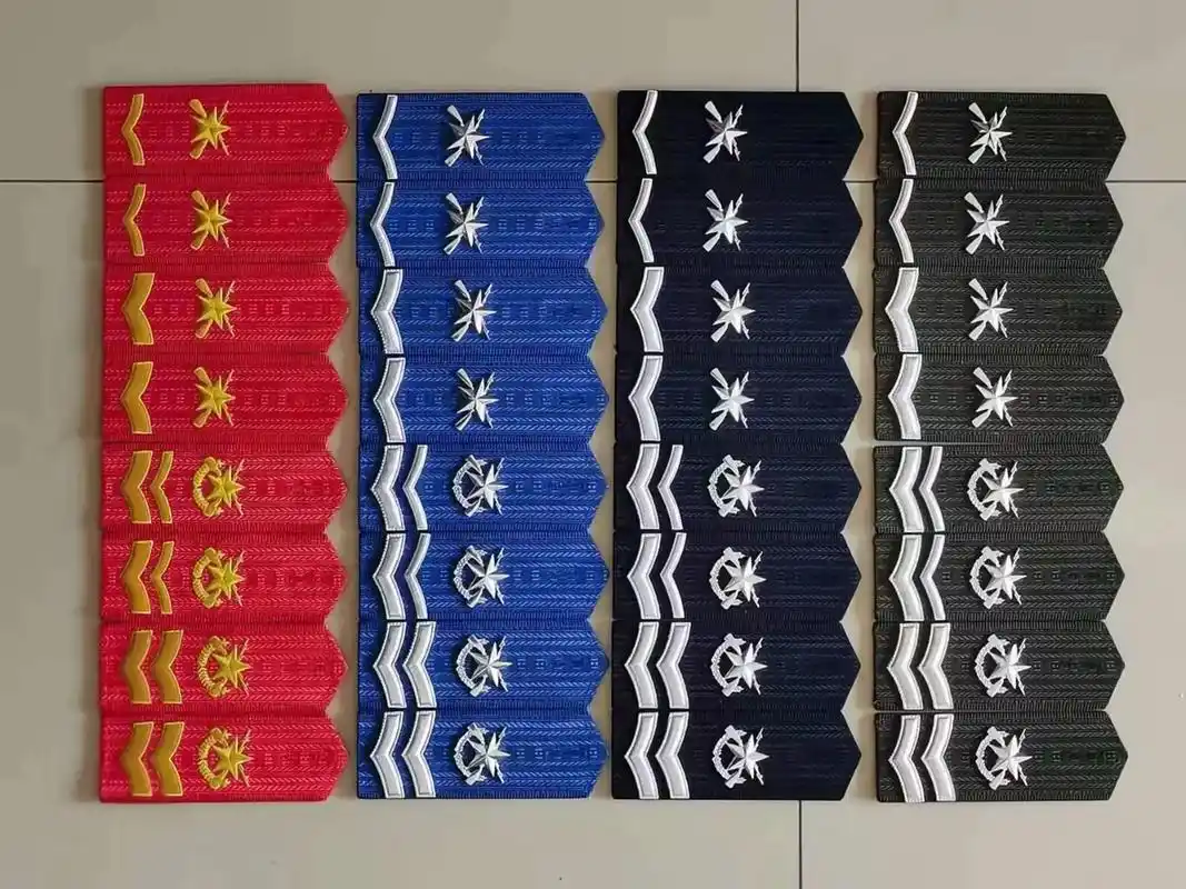 99款肩章,一代的回忆,战友都带过那个.#青春有很多样子我的 - 抖音