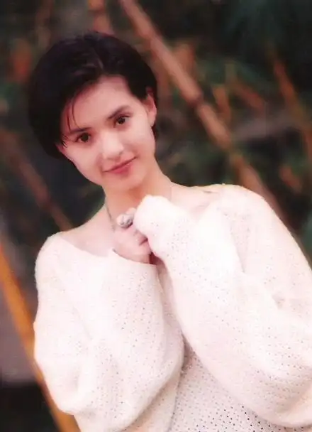 [青春照相馆]李若彤青涩旧照:清秀脱俗冷美人