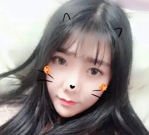 一条小团团真人生活照曝光网友智商全给了声音和脸蛋