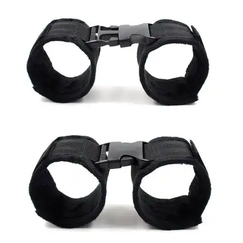 情趣用品批发尼龙手铐插扣捆绑手脚铐另类玩具皮革束缚海棉毛绒