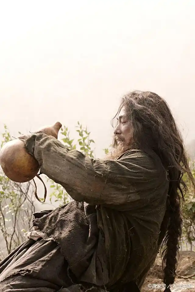 武术大师带你分解醉拳招式,一起来学醉拳吧