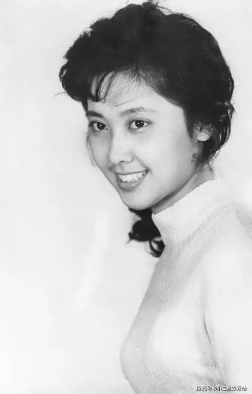 为等徐少华单身20年,朱琳与徐少华分离背后有何隐情?_杨琨_因为_妻子