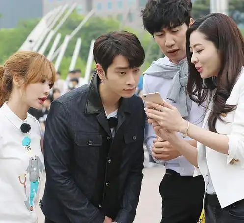 【图】柳岩灿盛回归如果爱第二季 捞鱼快闪互喂秀甜蜜(2)_综艺戏曲