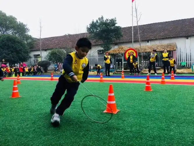 玩转民间小游戏 勇闯擂台大比拼