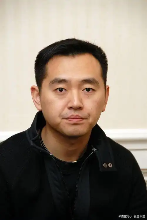 孔令辉亮相最新活动现场报酬六位数感情有归宿人生大赢家