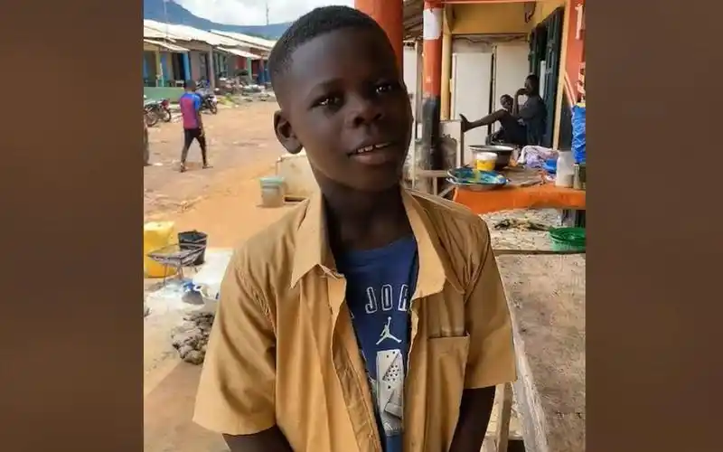 非洲飞哥9月11日晚直播(纯净版)part2--肉肉出院  去看看他的情况