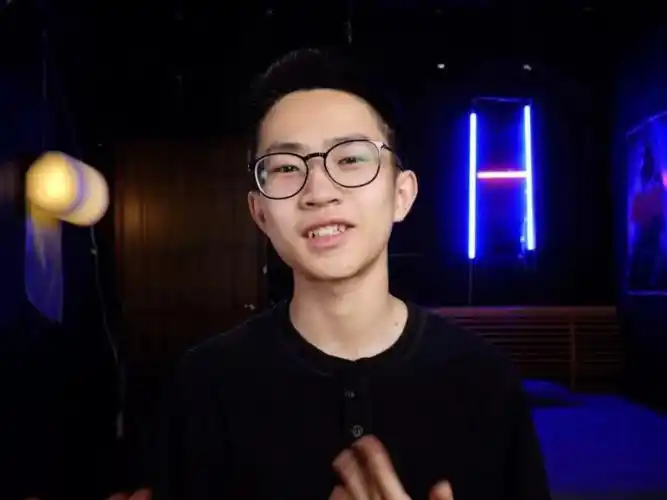 1条视频让公司暴涨5.5亿,何同学为什么火