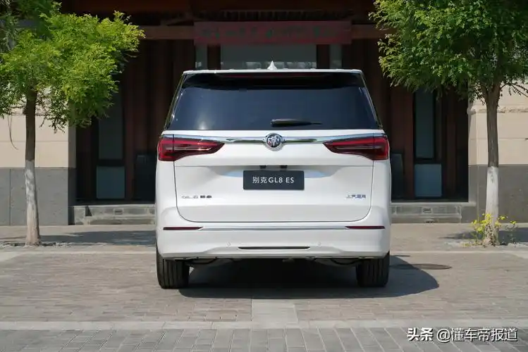 别克七座商务车价格售23