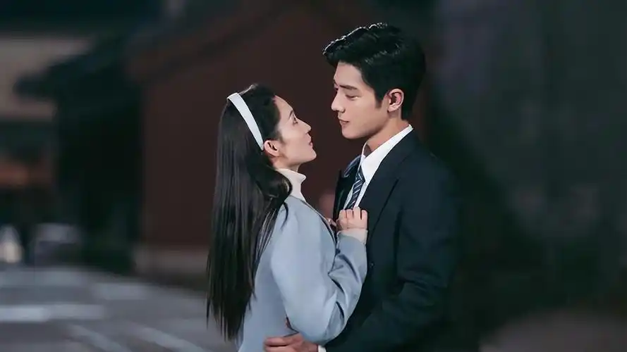 就算李沁答应了,背后的资本也不会答应