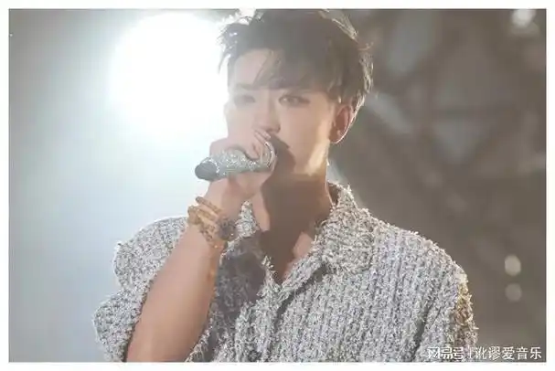 小马丁中国耍大牌风波升级!倒打黄子韬一耙,工作人员怒揭真相