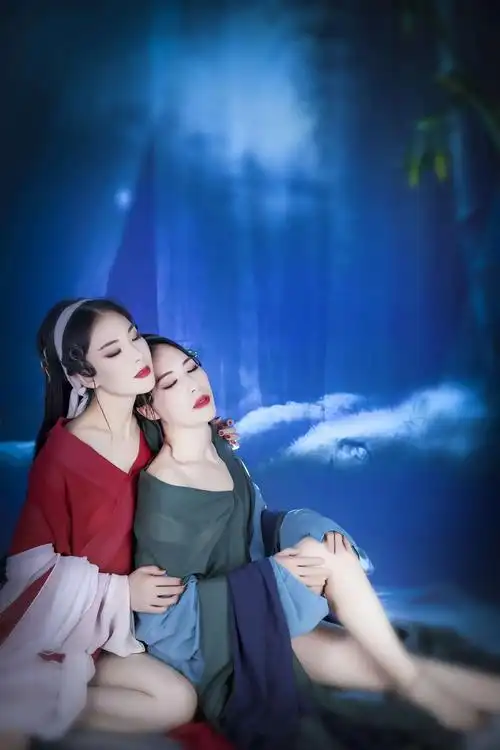 盘子女人坊客片欣赏之【紫竹林】